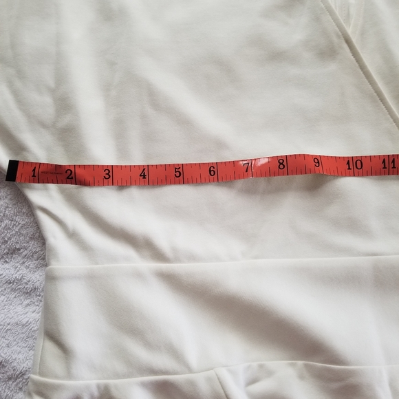 Dress - Picture 5 of 8